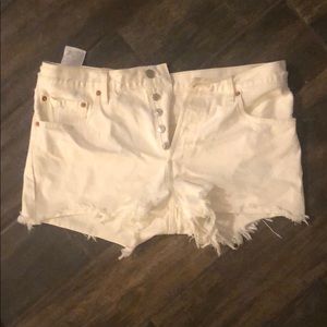 501 levi white button up jean shorts